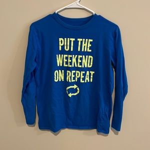 Place long sleeve Tee